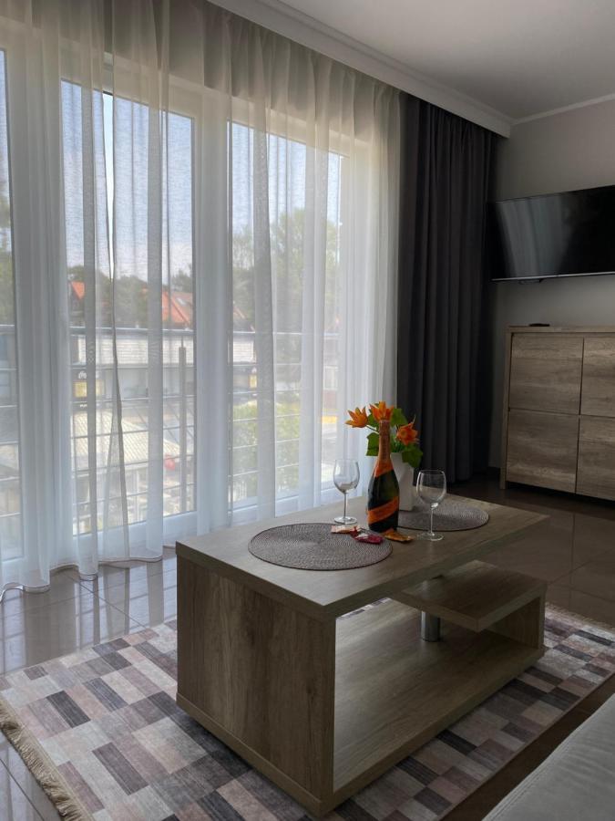 Aqua Marine Apartment Юрата Екстериор снимка