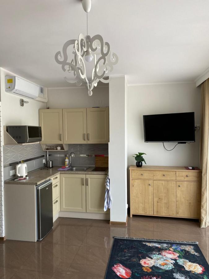 Aqua Marine Apartment Юрата Екстериор снимка