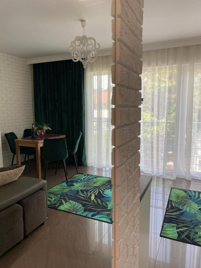 Aqua Marine Apartment Юрата Екстериор снимка