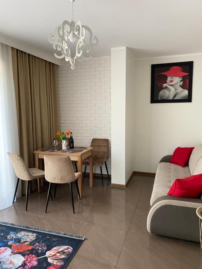 Aqua Marine Apartment Юрата Екстериор снимка